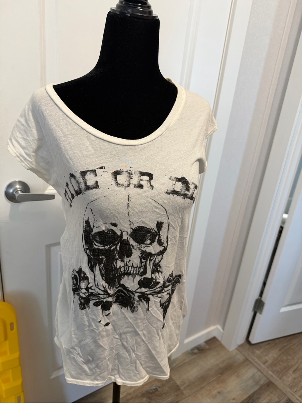 White Graphic Skull Tee - Women's Casual Top
